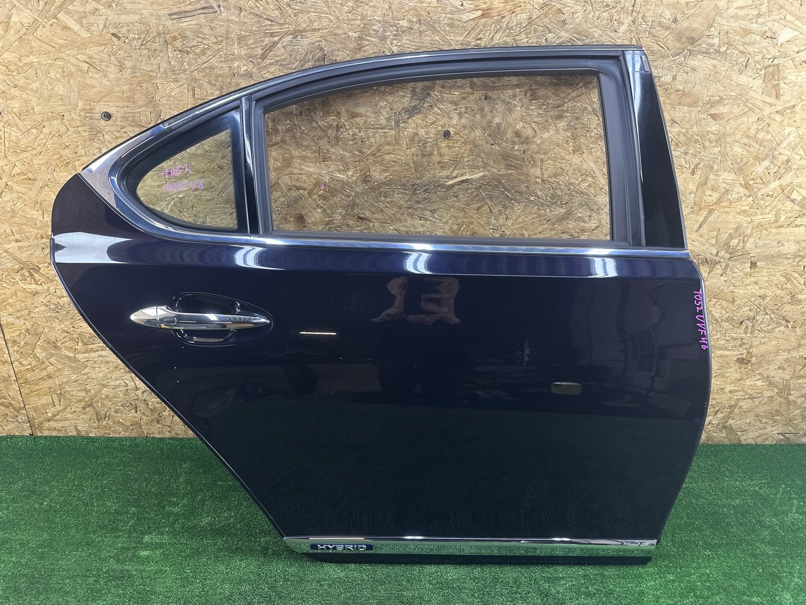 Дверь задняя правая LEXUS LS600HL 2013 UVF46 2UR-FSE 6700350070 контрактная