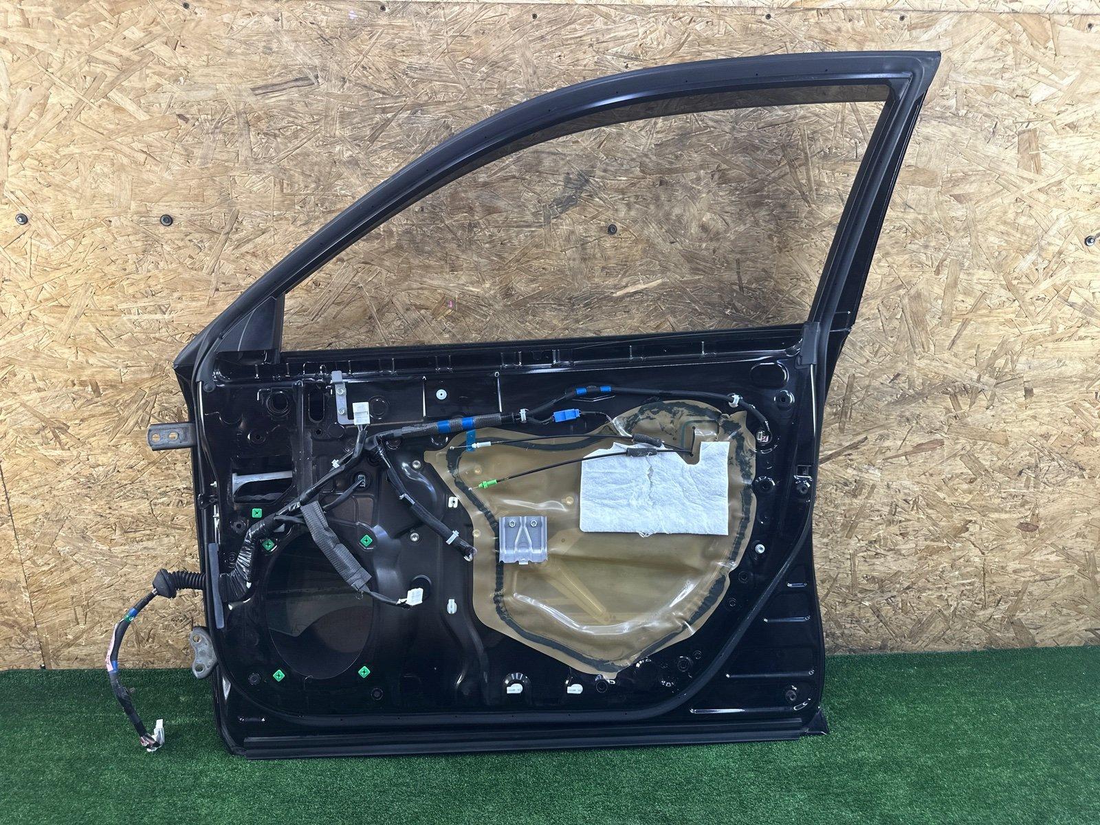 Дверь передняя правая CT200H 2011 CT200H 2ZR-FXE