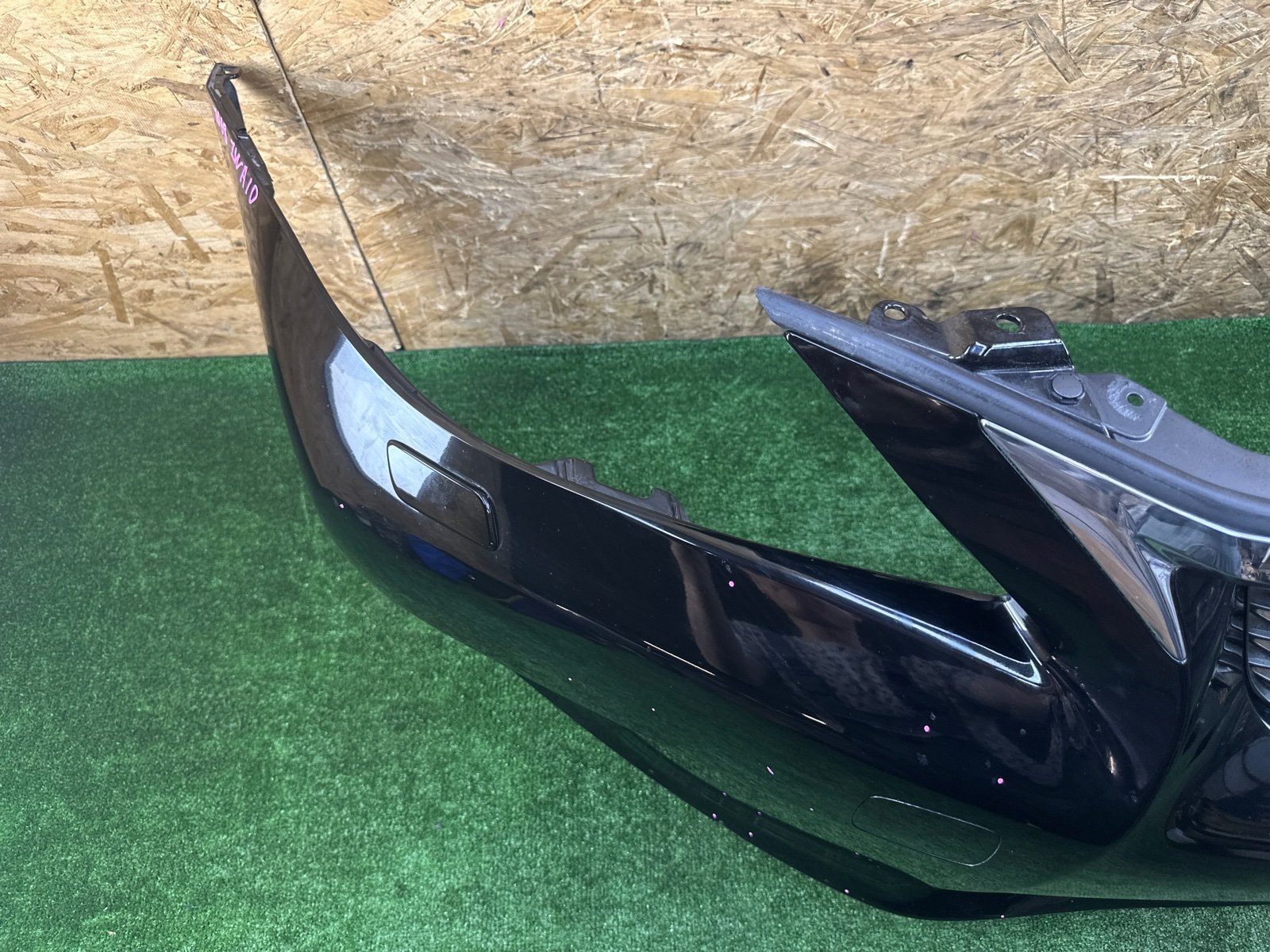 Бампер передний CT200H 2011 CT200H 2ZR-FXE