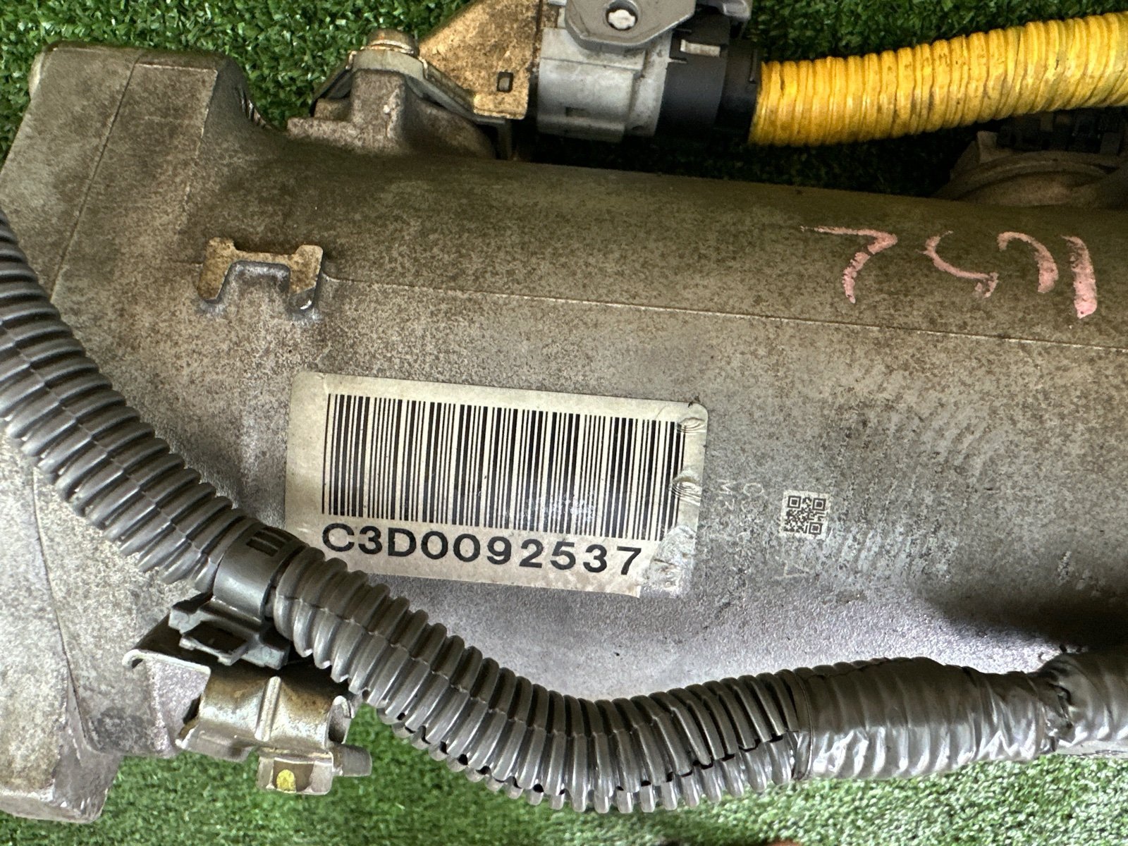 Рулевая рейка LS600HL 2013 UVF46 2UR-FSE