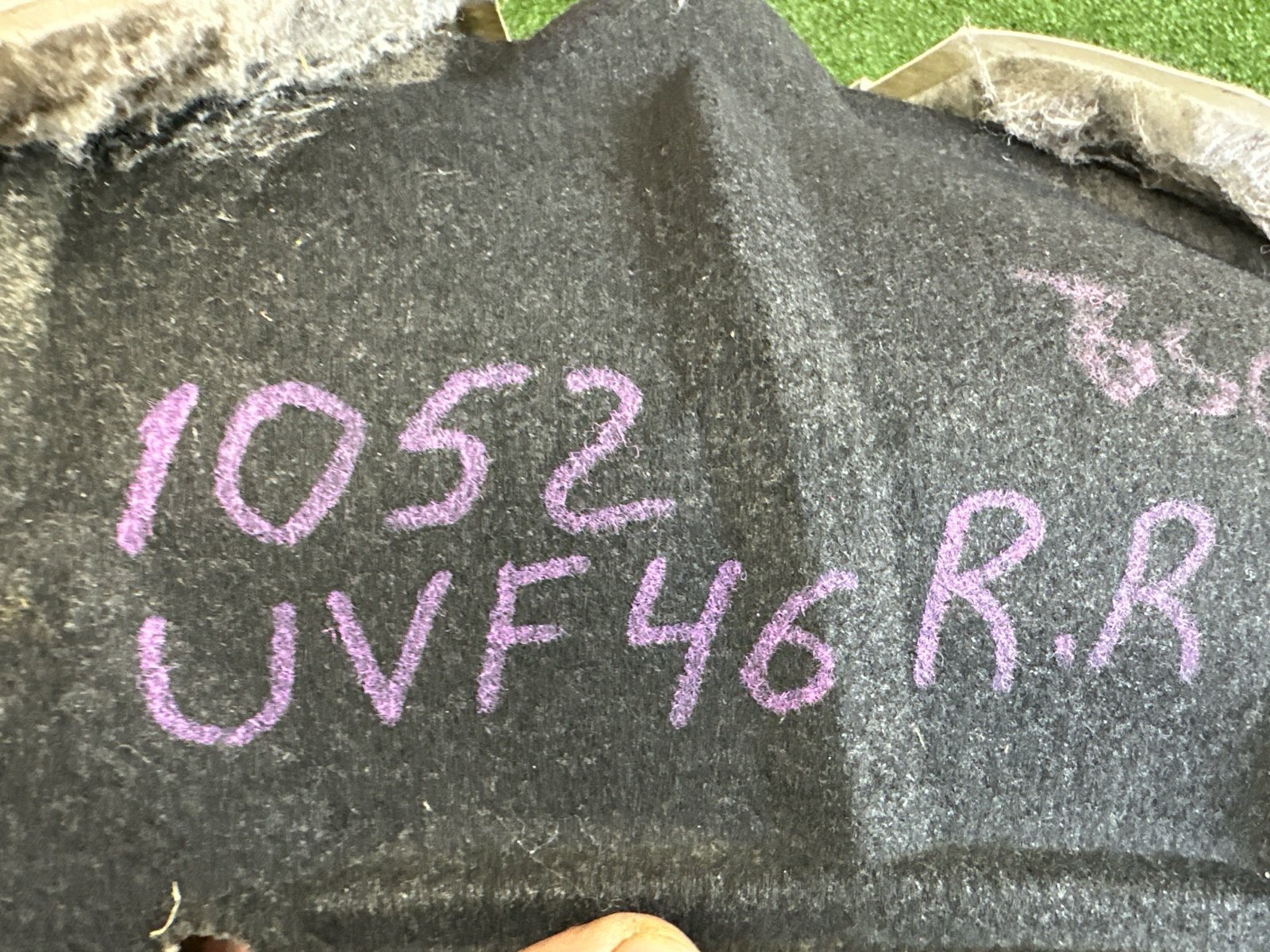Подкрылок задний правый LS600HL 2013 UVF46 2UR-FSE