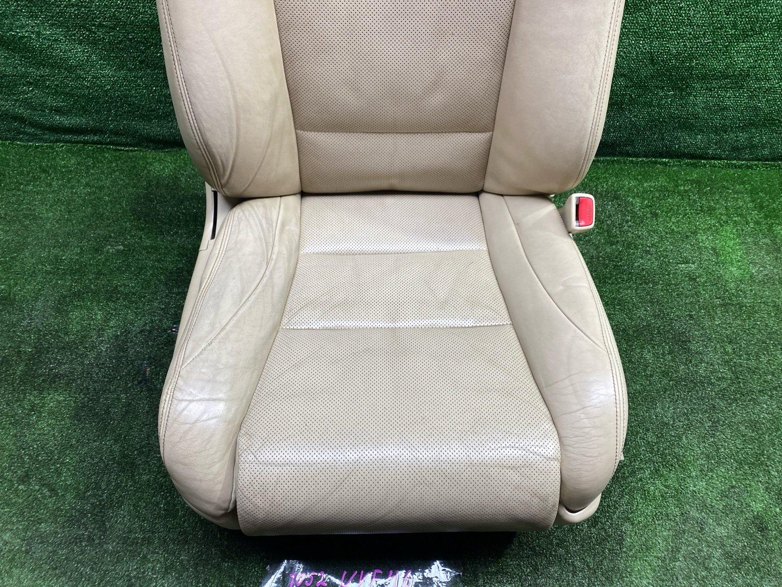 Сиденье комплект LS600HL 2013 UVF46 2UR-FSE
