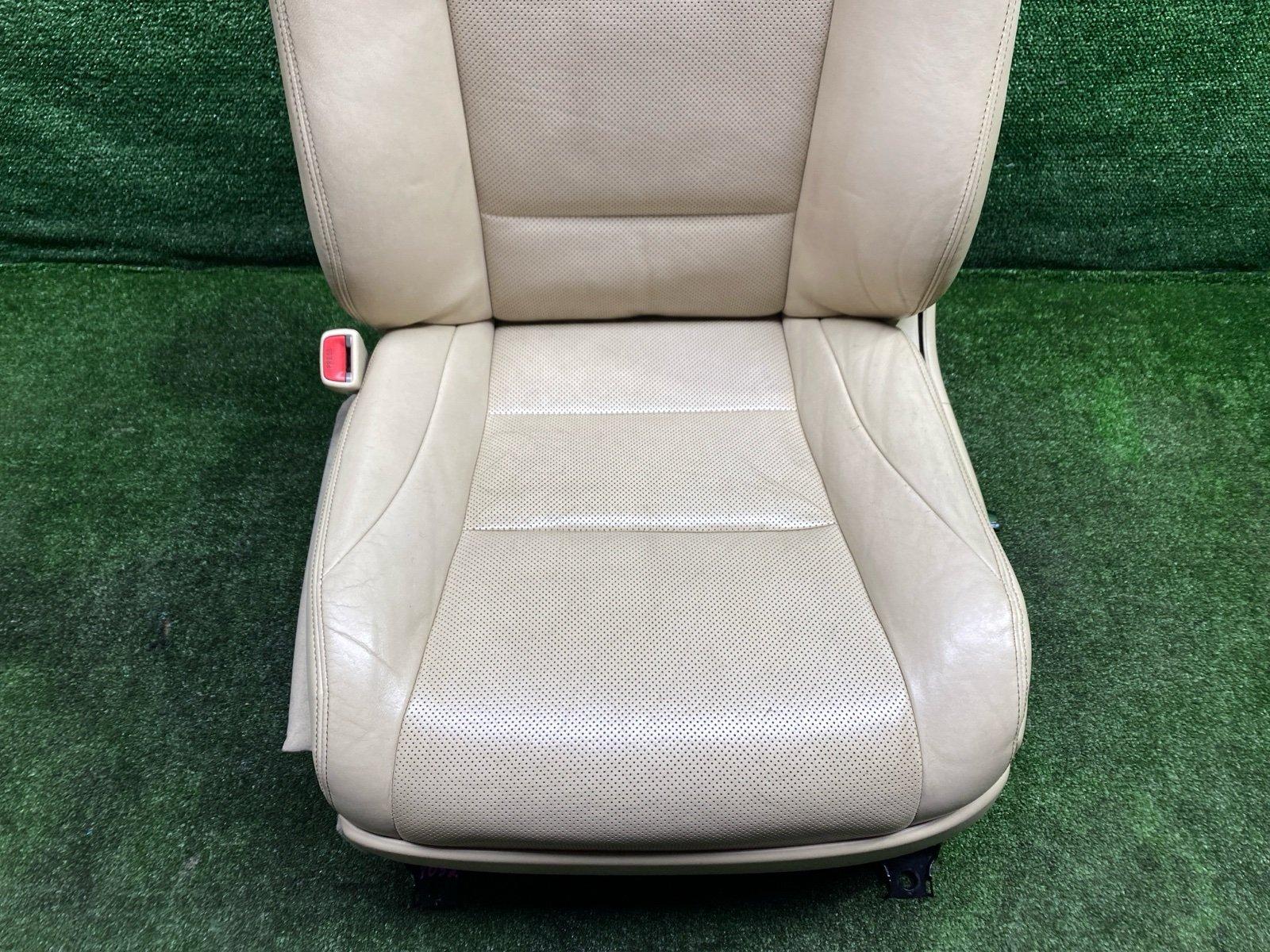 Сиденье комплект LS600HL 2013 UVF46 2UR-FSE