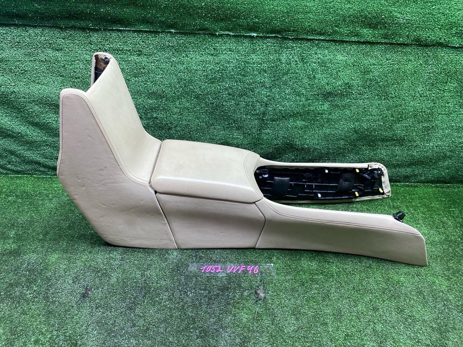Бардачок между сиденьями LS600HL 2013 UVF46 2UR-FSE Бардачок между сиденьями LS600HL 2013 UVF46 2UR-FSE