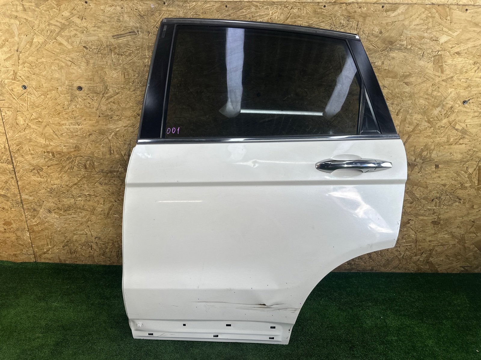 Запчасть дверь задняя левая HONDA C-RV 2002 RE4 K20 контрактная Дверь задняя левая HONDA C-RV 2002 RE4 K20 контрактная