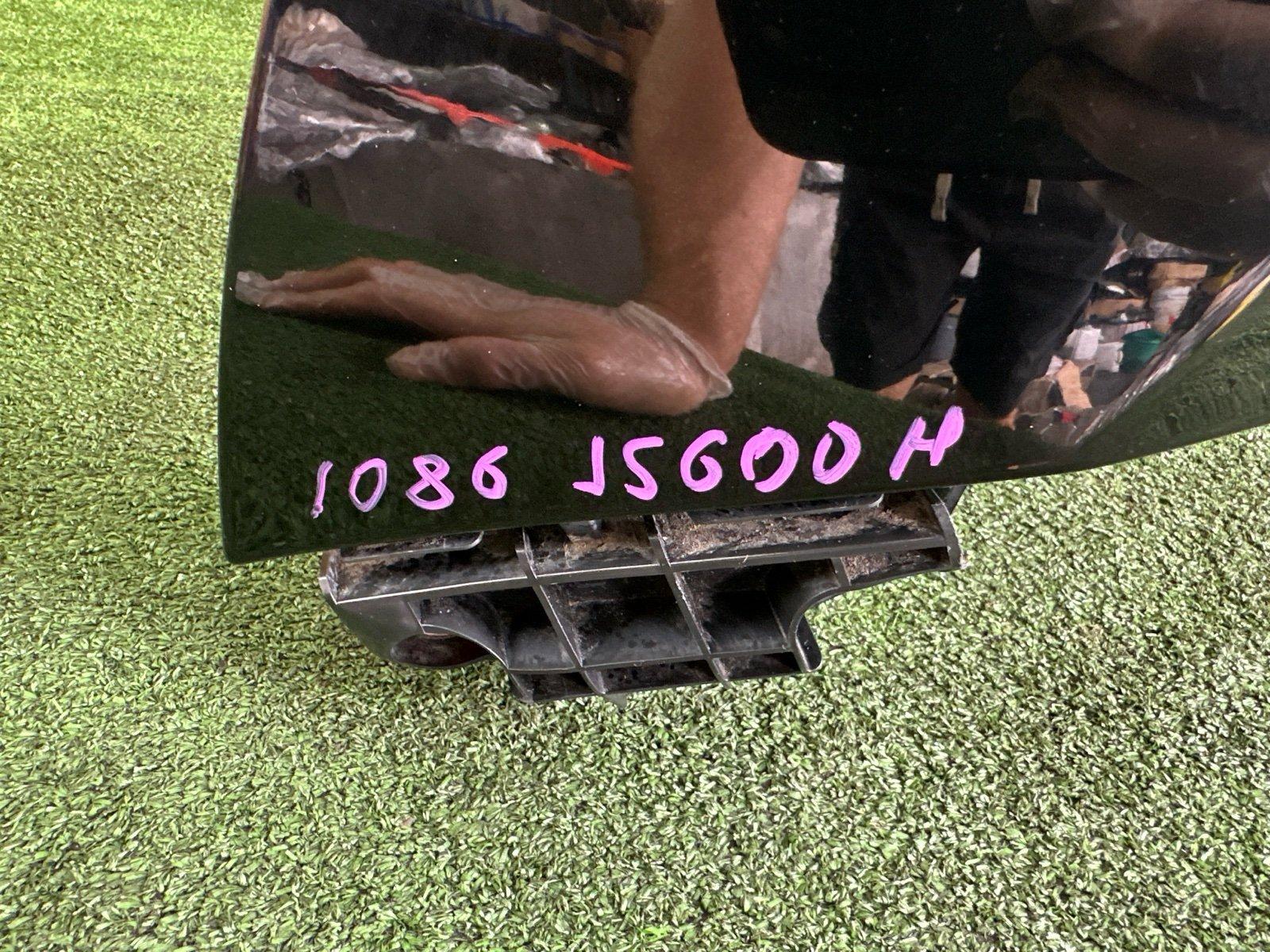 Крыло переднее левое LS600H 2012 UVF45 2URFSE