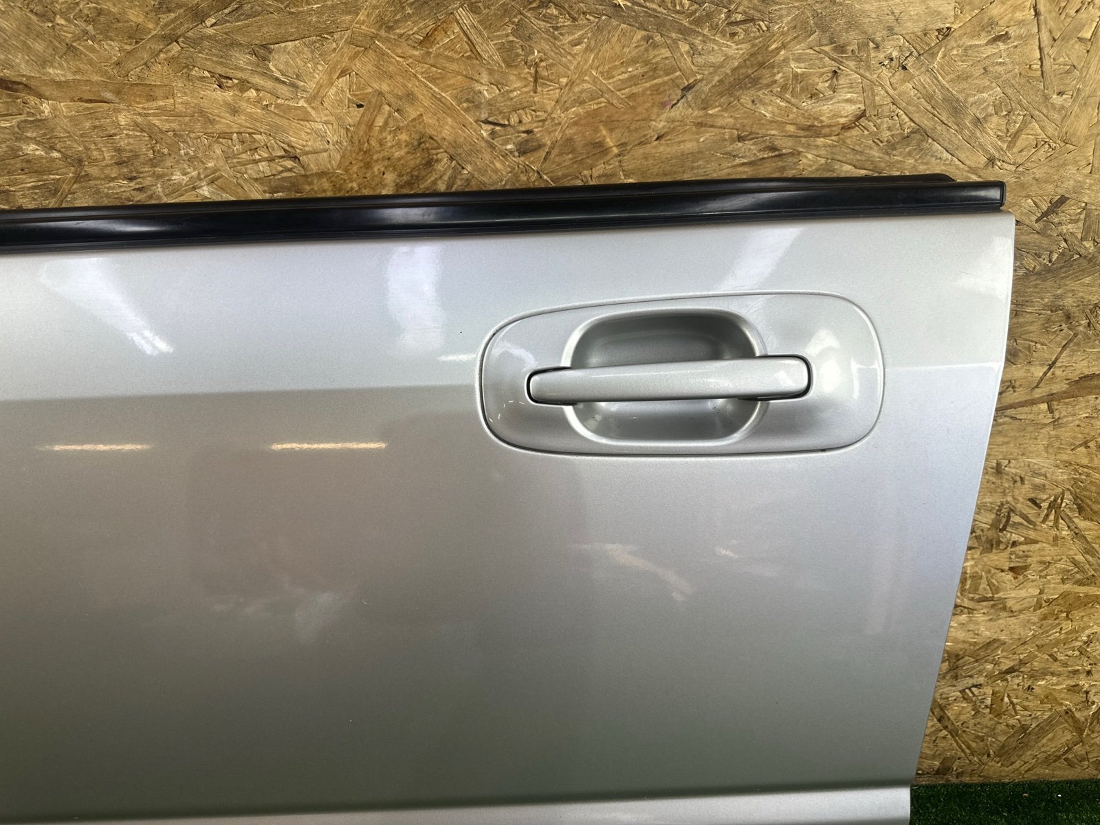 Дверь передняя левая SUBARU IMPREZA WRX GDA EJ205 Дверь передняя левая SUBARU IMPREZA WRX GDA EJ205