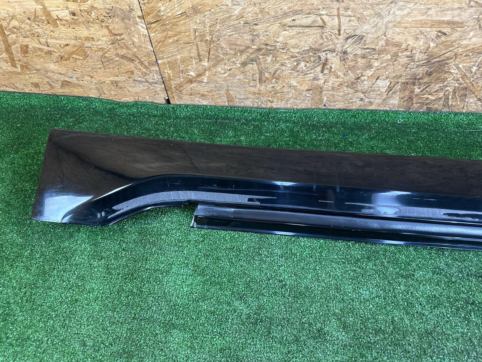 Порог кузовной правый LS600H 2012 UVF45 2URFSE Порог кузовной правый LS600H 2012 UVF45 2URFSE