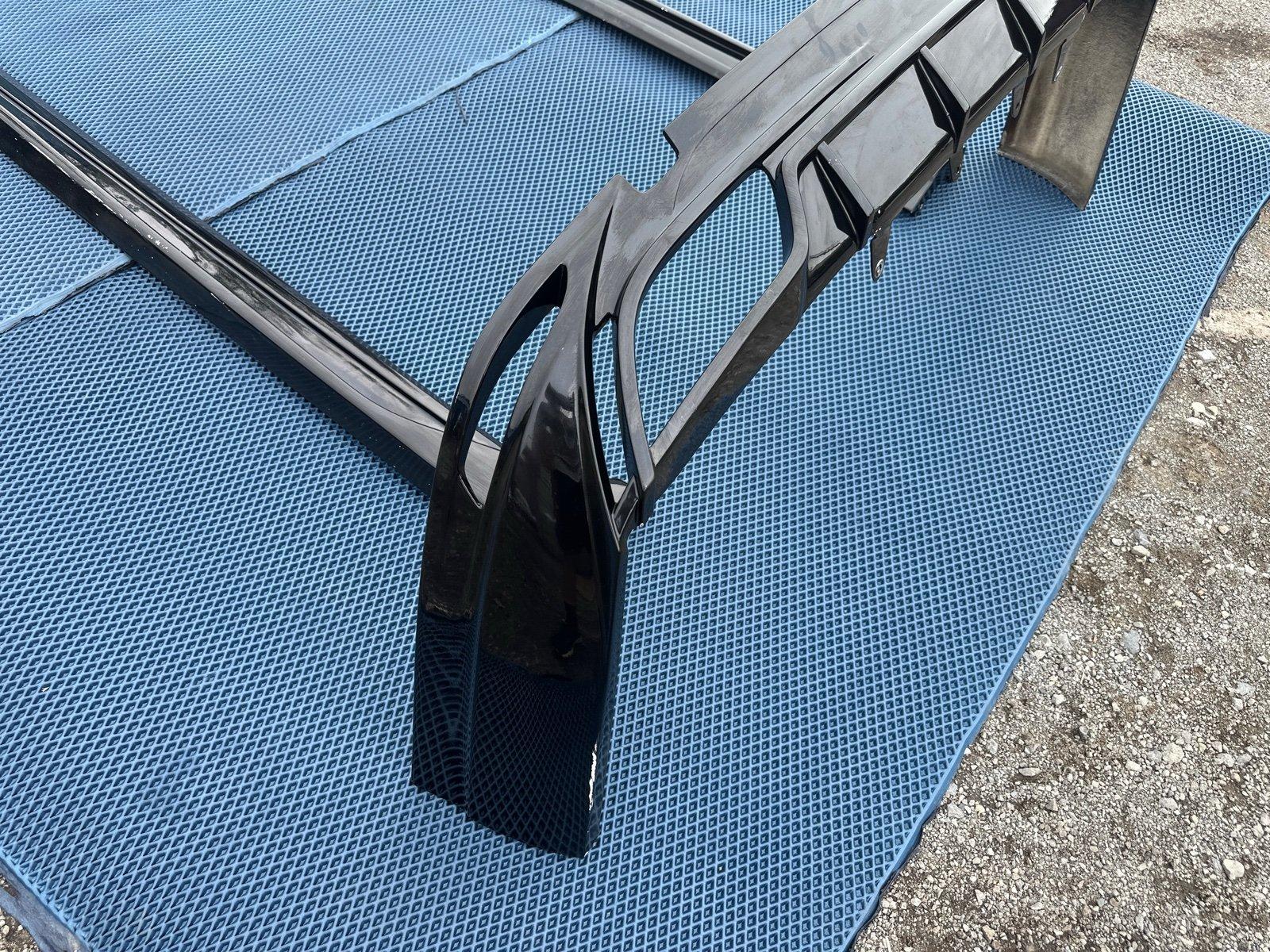 Обвес кузова LS600H 2012 UVF45 2URFSE