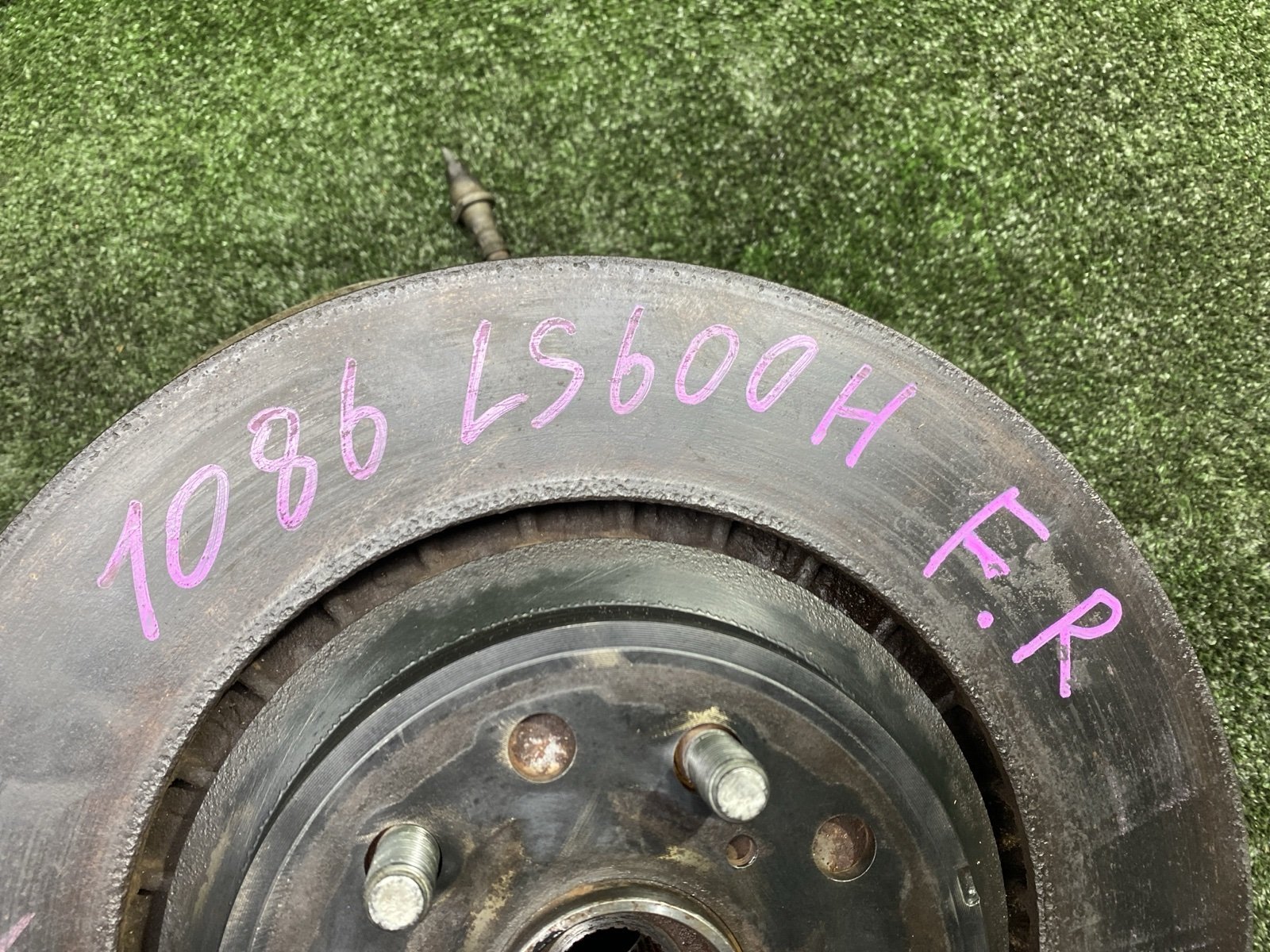 Ступица передняя правая LS600H 2010 UVF45 2URFSE Ступица передняя правая LS600H 2010 UVF45 2URFSE