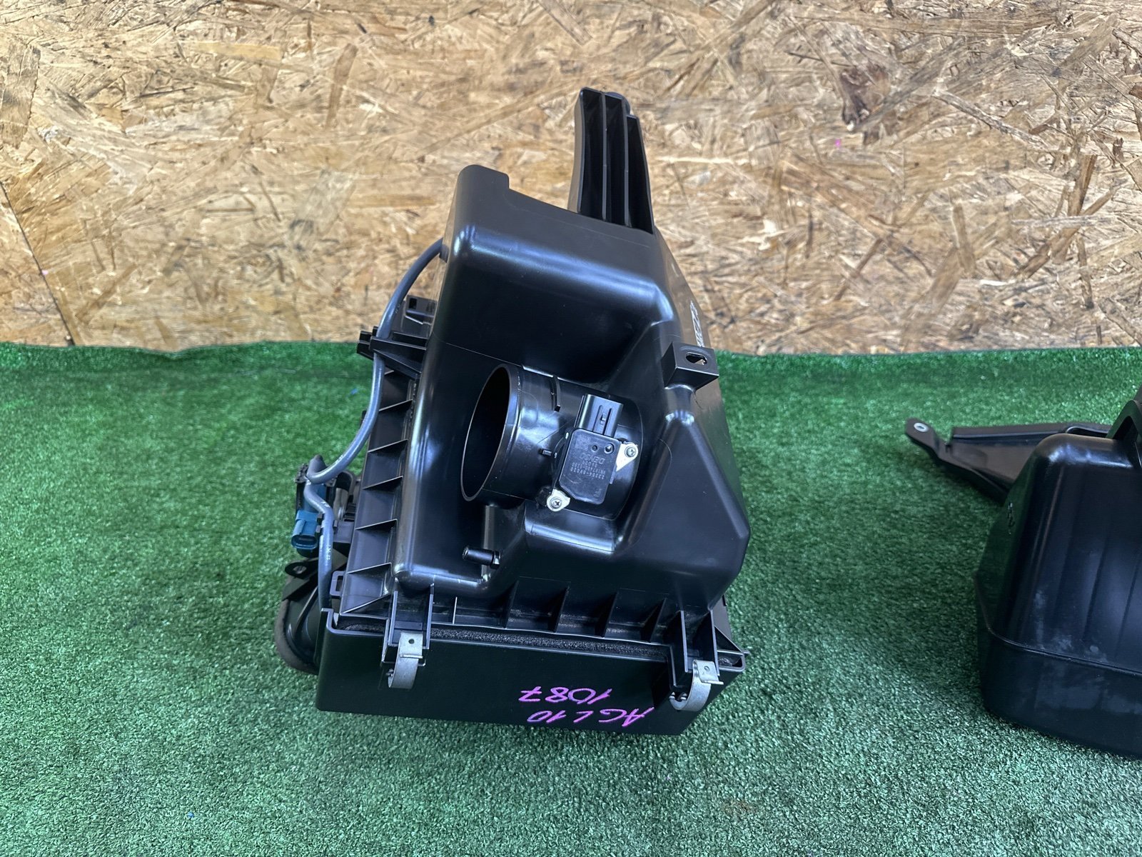Корпус воздушного фильтра RX270 2013 AGL10W 1ARFE