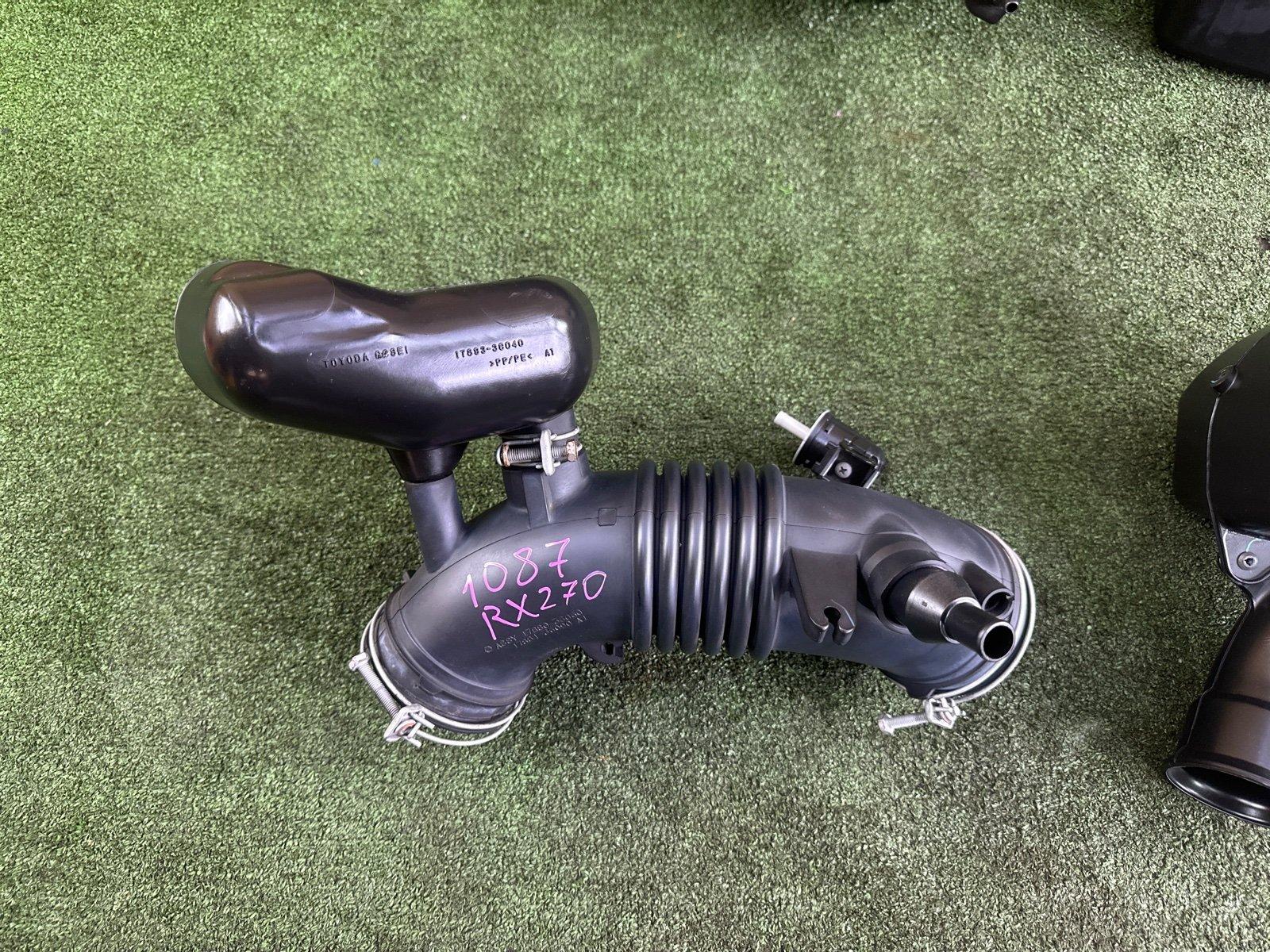 Корпус воздушного фильтра RX270 2013 AGL10W 1ARFE
