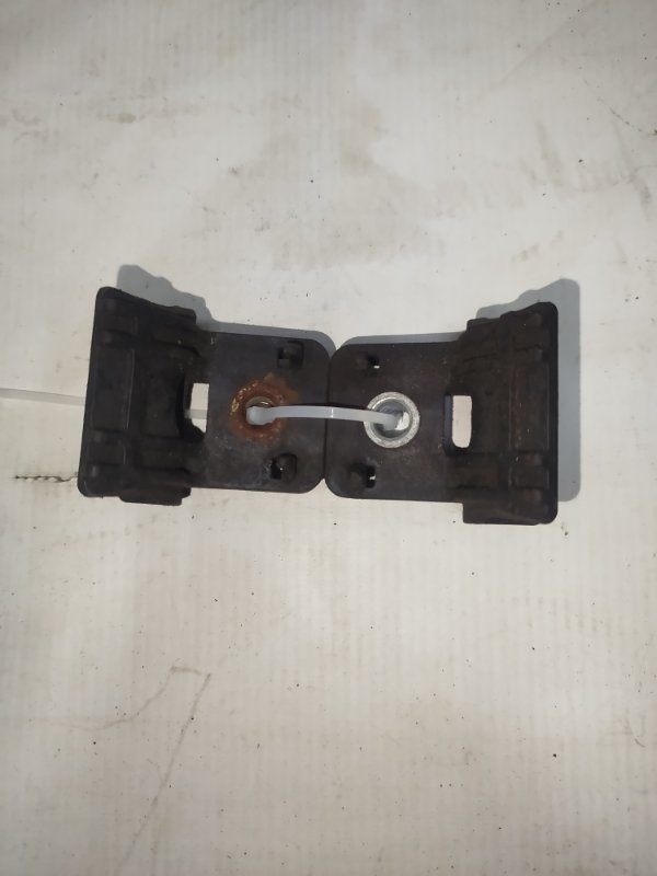 Крепление радиатора Chevrolet Cruze 2009 F16d3 13250318 Б/У