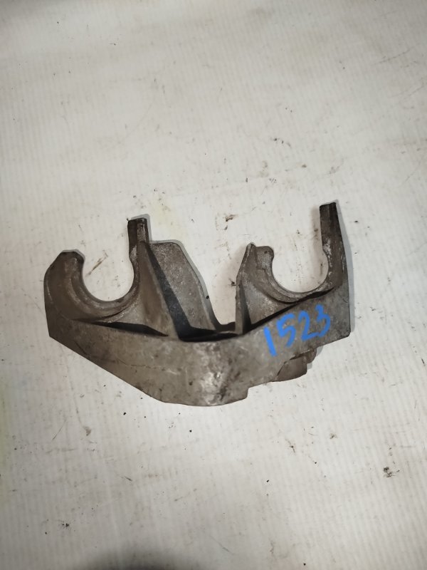 Кронштейн троса КПП Chevrolet Cobalt 2013 b15d2 24580967 Б/У