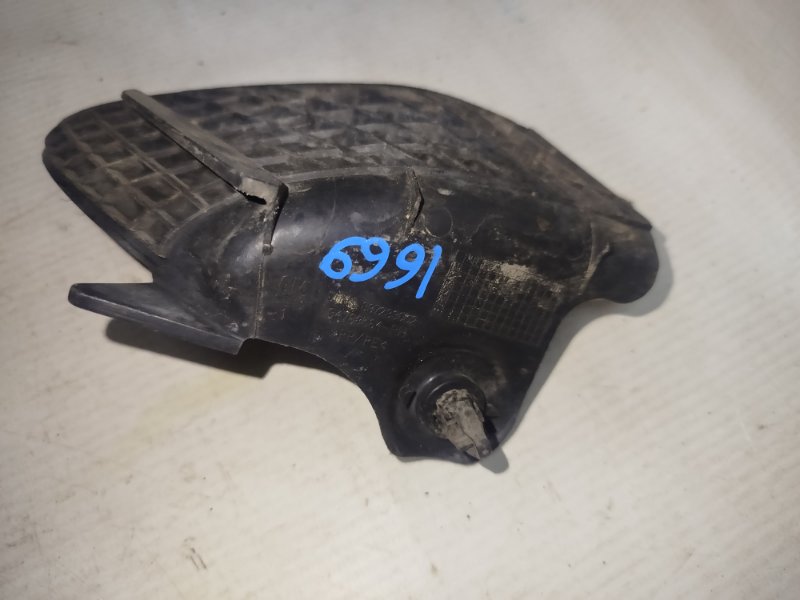 Накладка на крыло передняя правая Chevrolet Cobalt b15d2