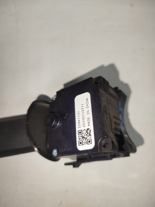 Подрулевой переключатель Chevrolet Cruze F16d3