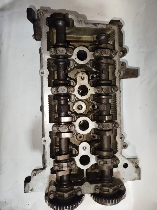 Головка блока цилиндров Chevrolet Cobalt 2013 b15d2 25183802 Б/У
