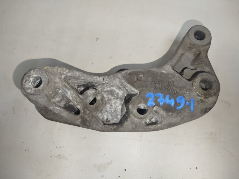 Кронштейн КПП Opel Corsa 24411042 Б/У