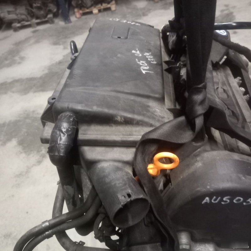 Двигатель (ДВС) Fabia 1997-2006 6Y AUS