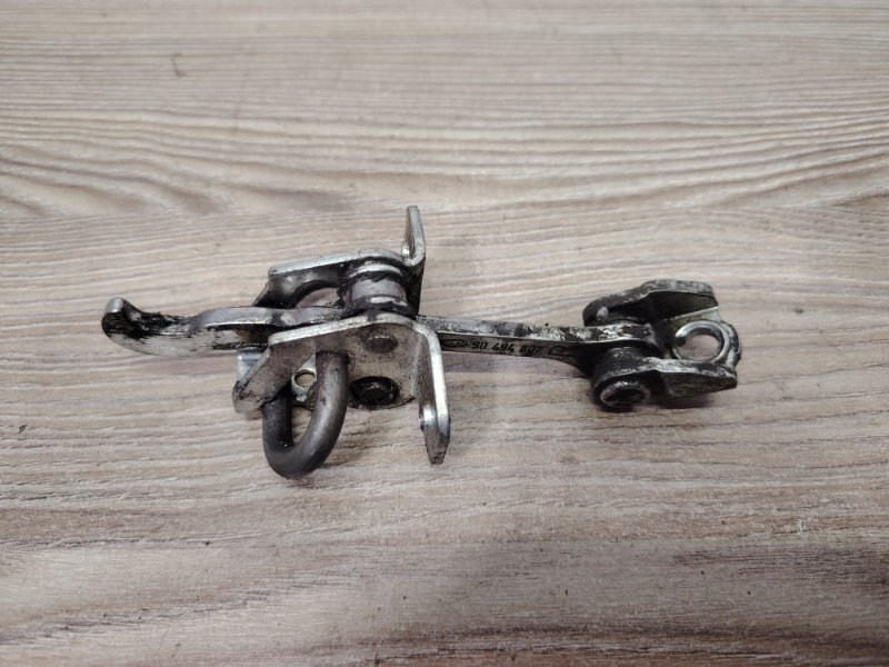 Ограничитель двери задний правый Opel Omega B 2003 25 Z22XE 90494807 контрактная