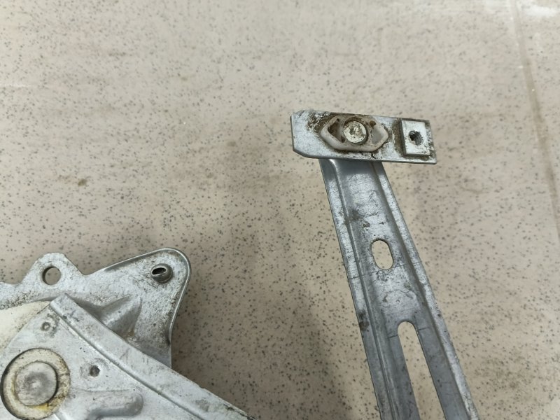 Стеклоподъемник передний левый Vectra C 2004 25 Z18XE