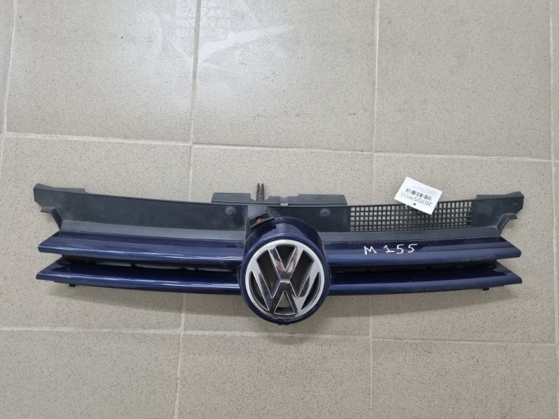 Решетка радиатора Volkswagen Golf 4 2001 1J1 AZD 1J0853655G контрактная