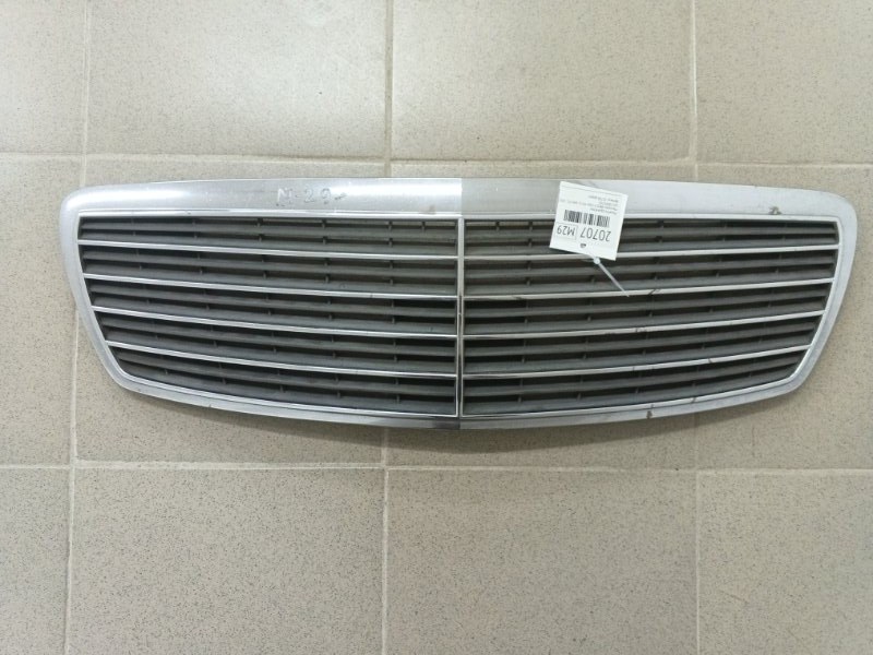 Решетка радиатора E-class 2002 W211 646.951