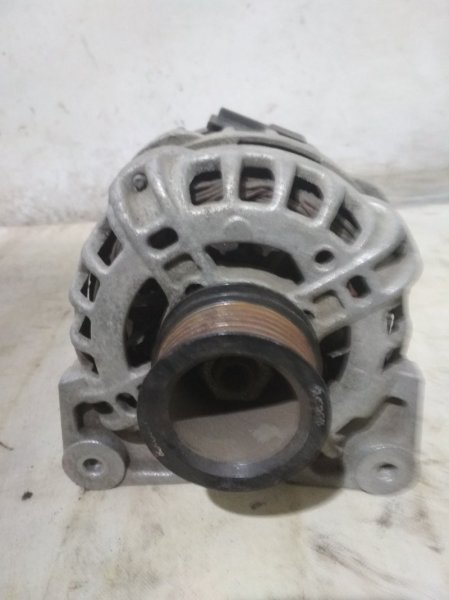 4. Генератор логан авито. Генератор рено логан 1. Генератор логан 1. 7701477694 генератор.