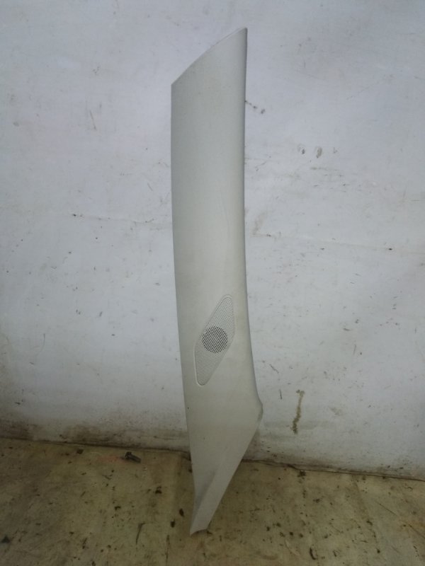 Накладка стойки лобового стекла Skoda Fabia 2013 передняя правая (б/у)
