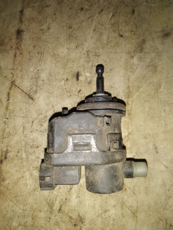 Корректор фар Renault Symbol 1 LB0C K7J 2005 (б/у)
