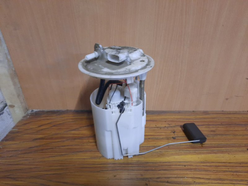 172023668r. Бензонасос рено лагуна 3 1. 6. Топливный насос рено флюенс 1. Топливный насос рено флюенс.