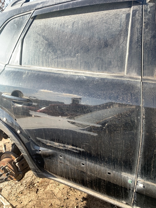 Дверь Hyundai Tucson 2.0 ДИЗЕЛЬ 2007 задняя правая (б/у)