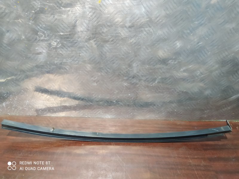 Направляющая стекла Renault Fluence СЕДАН 2.0 M4R751 задняя правая (б/у)