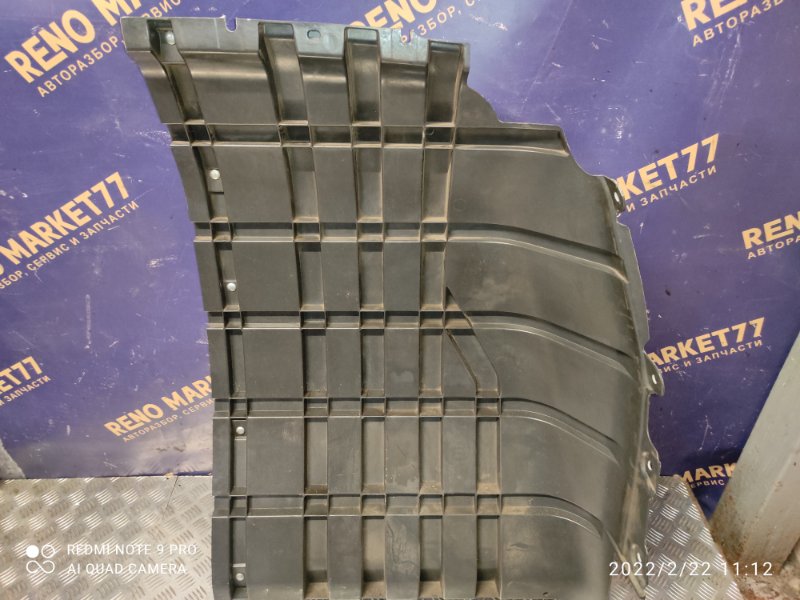 Перегородка Vaz Largus R90 K7M410 2015 левая (б/у)