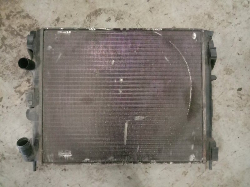 Радиатор охлаждения Renault Logan 1 1.4 2006 (б/у)