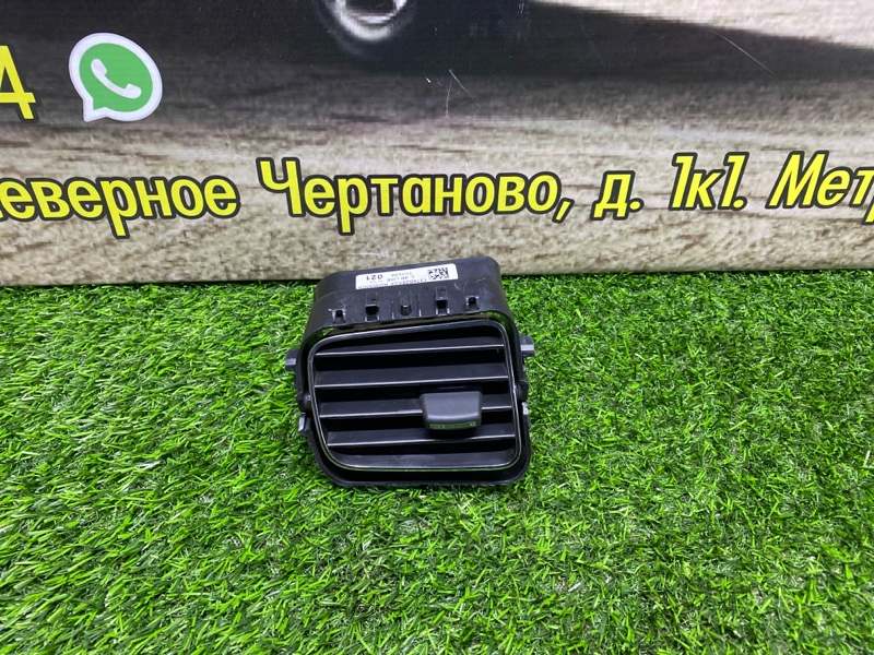 Дефлектор торпеды Renault Sandero Stepway 2 ХЭТЧБЭК 1 2021 (б/у)