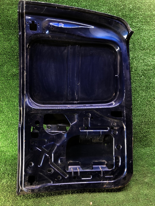 Дверь багажника Lada Largus LB K7M 2013 задняя (б/у)
