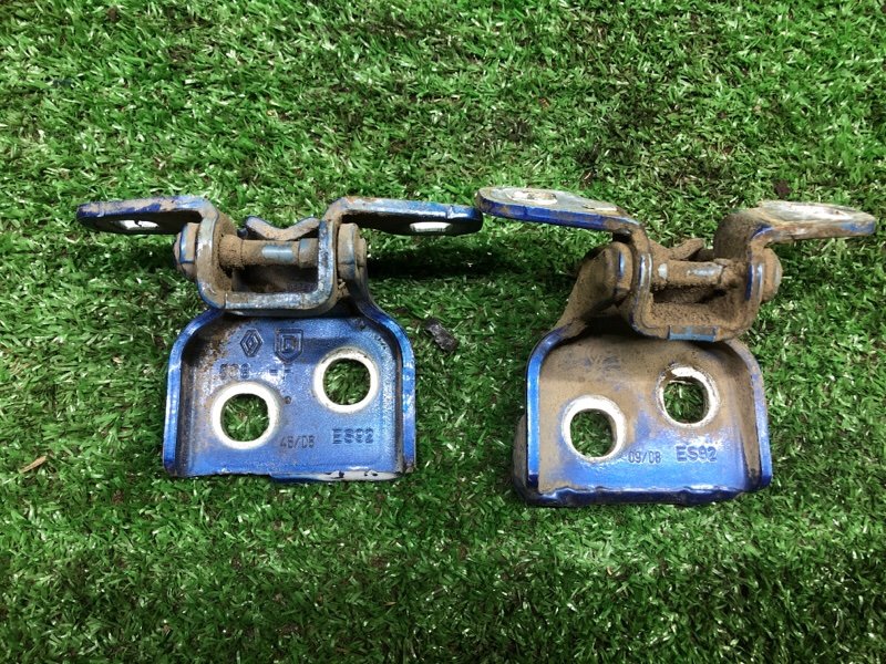 Петля двери Renault Logan 1 2009 LS0H K7M 710 6001546883 Б/У