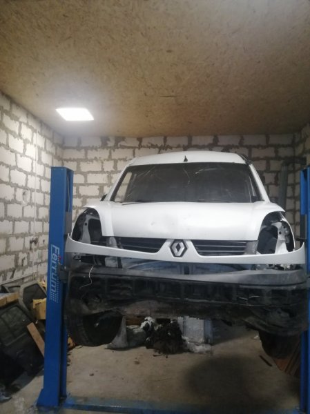 Автомобиль Renault Kangoo 1 KC K7J 2005 года в разбор