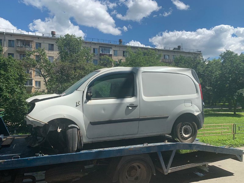 Автомобиль Renault Kangoo 2 KWO в разбор