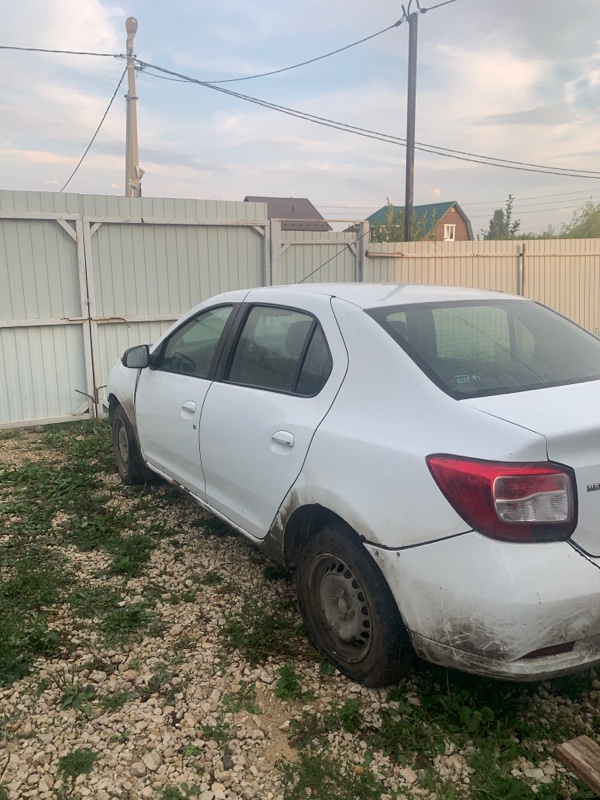 Автомобиль Renault Logan 2 L8 K7M 2015 года в разбор