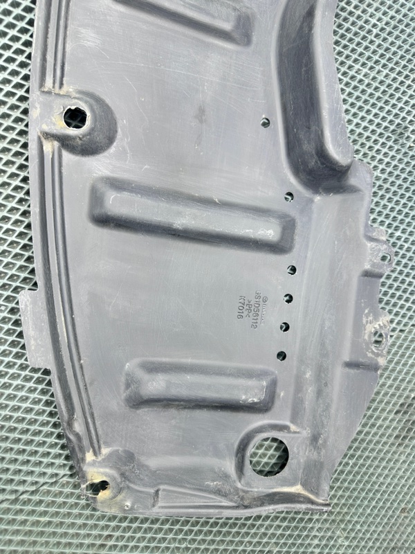 Защита бампера передняя 6 2009 GH L8 1.8