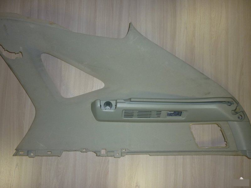 Обшивка багажника Toyota Harrier GSU35 2GR задняя левая (б/у)