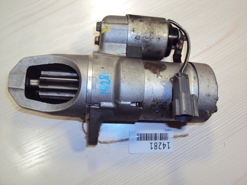Стартер Nissan Bassara JU30 VQ20 (б/у)