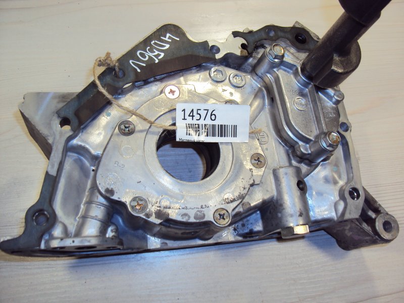 Md181583. Передняя крышка коленвала d4bh hyundai. Масляный насос паджеро 4. 4d56 масляный насос отличия. Масляный насос 4d56.