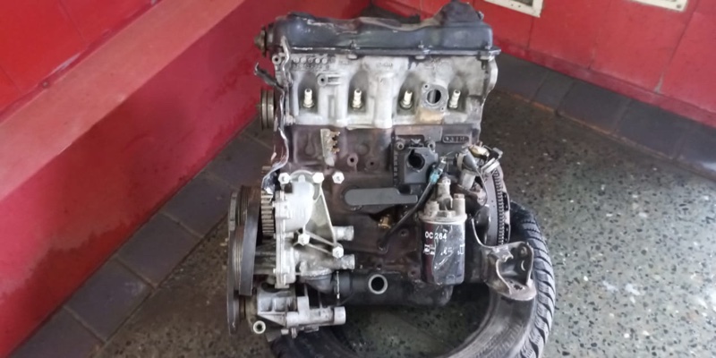 Поддон Audi 80 B3 AAM (б/у) Поддон Audi 80 B3 AAM (б/у)
