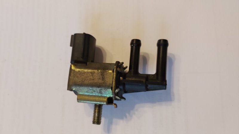 Вакуумный клапан Nissan Sunny FB15 M9R (б/у)