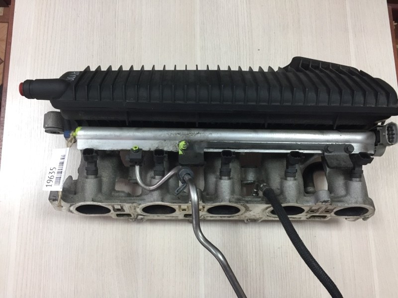 Коллектор впускной Volvo HUBA (б/у)