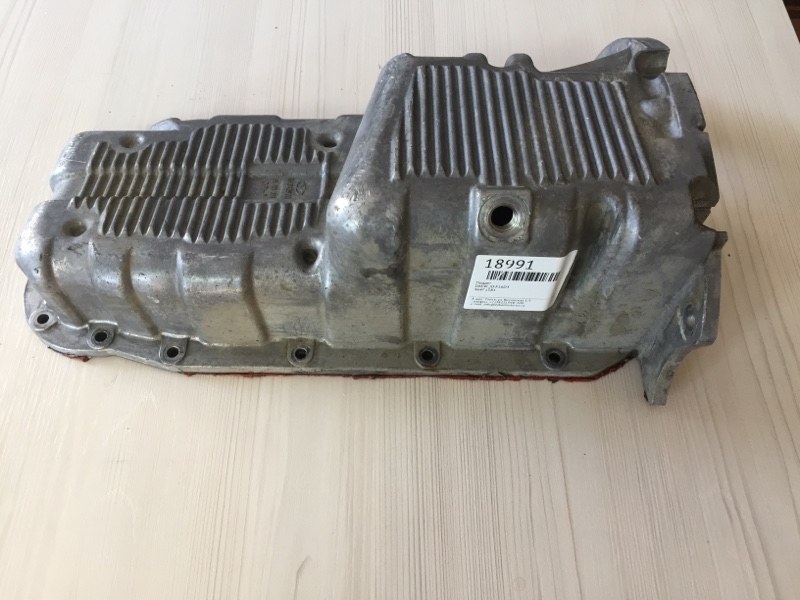 Поддон Daewoo F16D3 (б/у) Поддон Daewoo F16D3 (б/у)