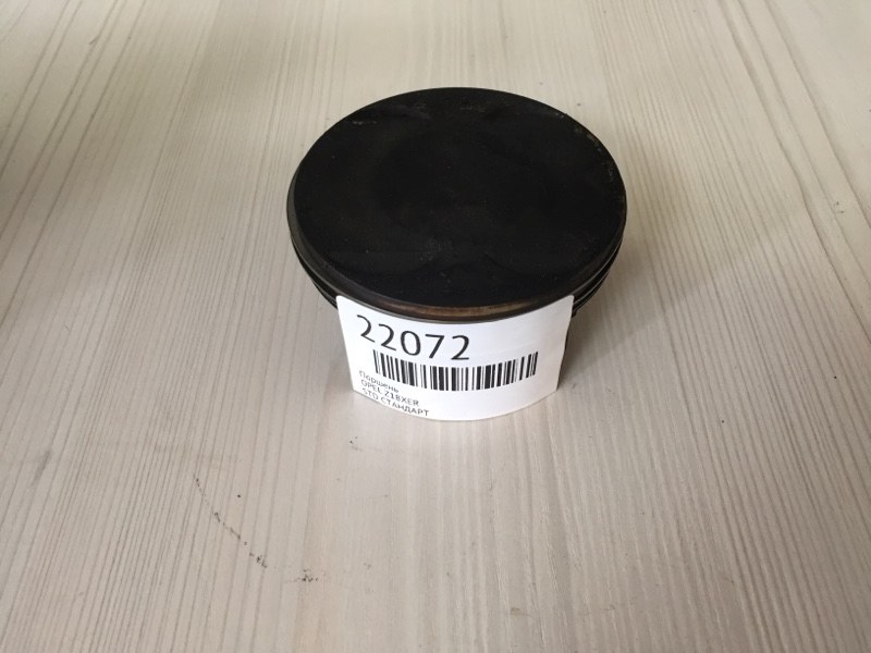 Поршень Opel Z18XER (б/у) Поршень Opel Z18XER (б/у)